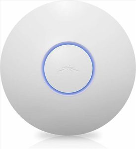 Ubiquiti+AP+AC+Lite+Access+Point+Wi%E2%80%91Fi+5+Dual+Band+%282.4+%26amp%3B+5GHz%29+%28UAP-AC-LITE%29